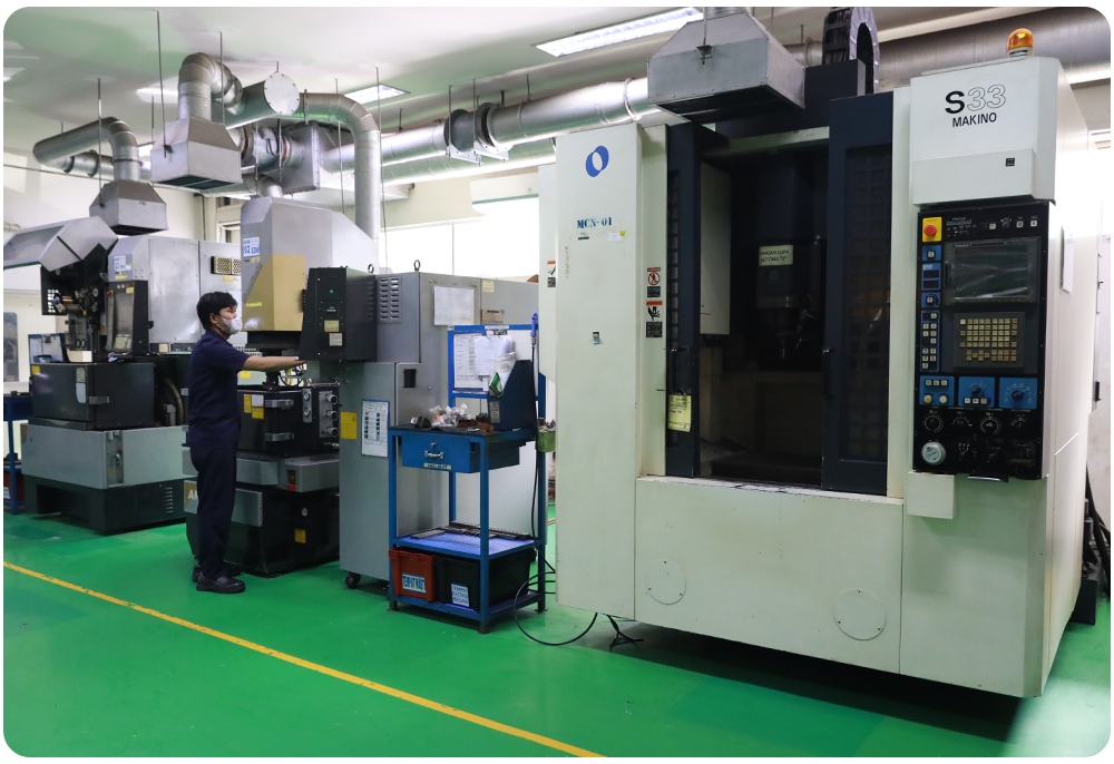 Advanced Mold & Tooling Engineering