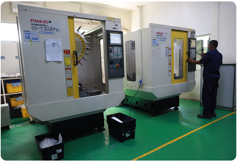 Advanced Mold & Tooling Engineering